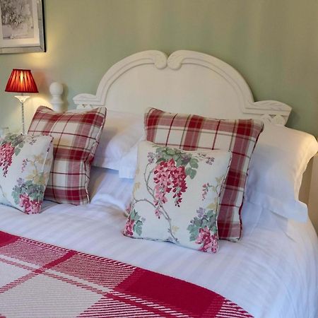 The Old Vicarage Bed & Breakfast Luxulyan Exterior photo
