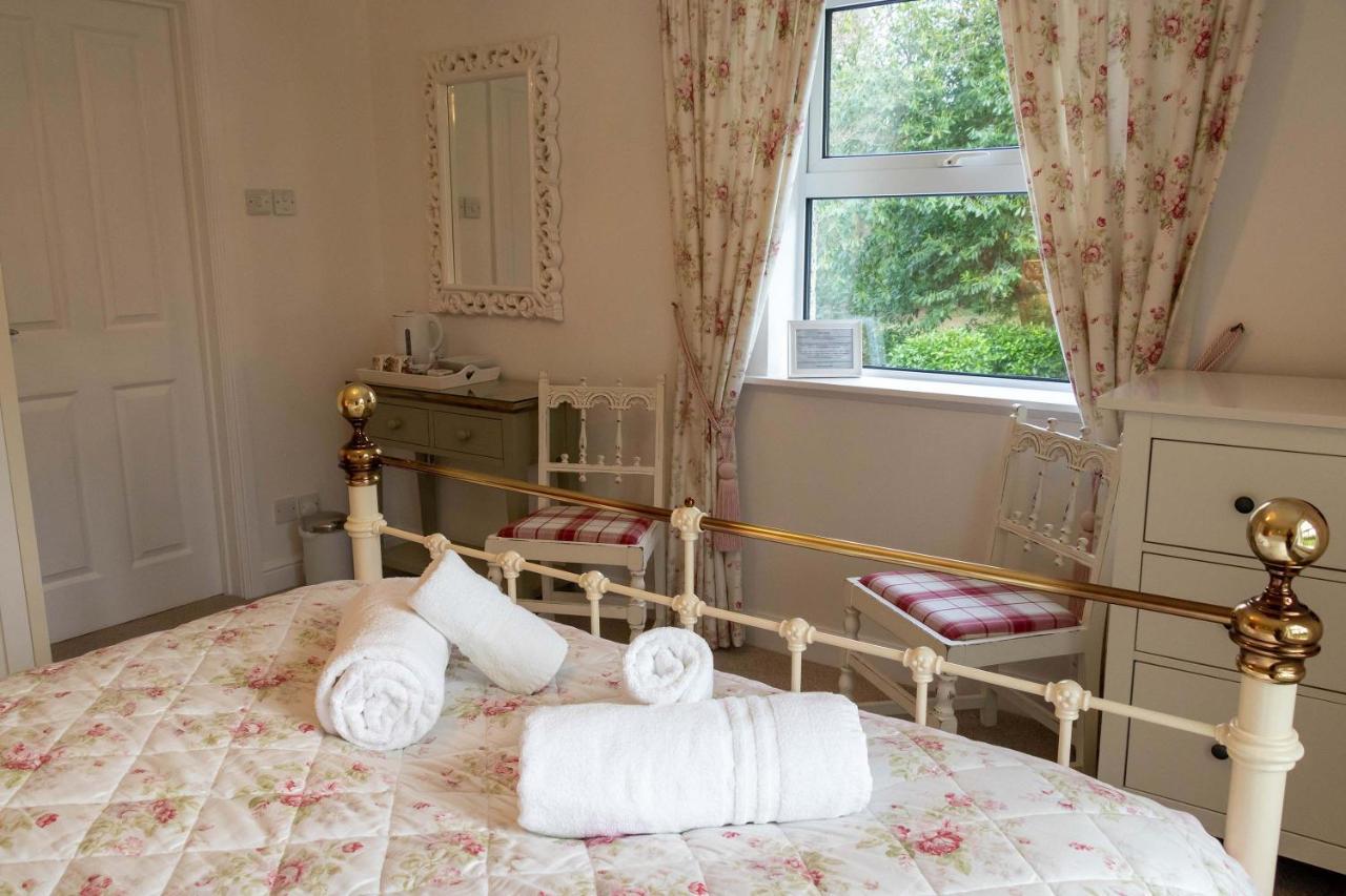 The Old Vicarage Bed & Breakfast Luxulyan Exterior photo